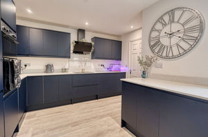 Kitchen- click for photo gallery